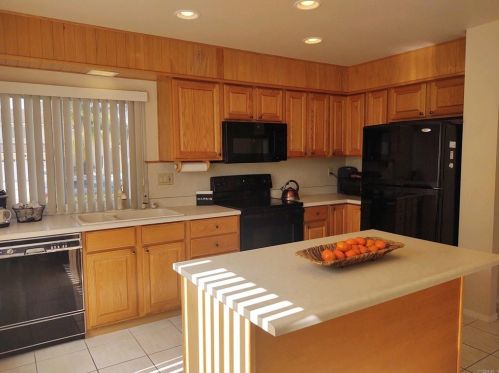 5783 Guincho Rd, San Diego, CA 92124-1225