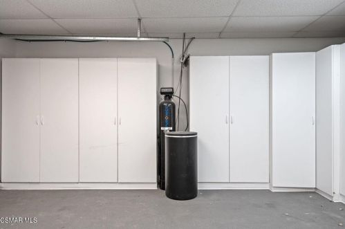 2005 Hull Ct, Simi Valley CA 93063-3701 exterior