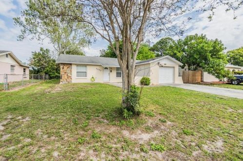 7007 Fairfax Dr, Port Richey FL  34668-5605 exterior