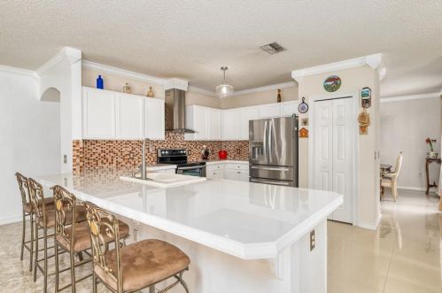 51 Cordona Dr, Kissimmee FL 34758-3440 exterior