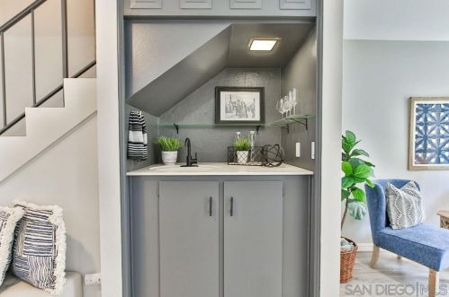 4323 Loma Riviera Ct, San Diego CA 92110-5504 exterior