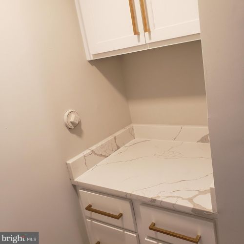 1121 Bellevue St, Washington DC 20032-4602 exterior