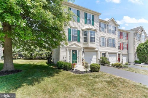 301 Fox Trl, Parkesburg, PA 19365-9197
