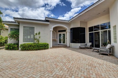 7911 Talavera Pl, Delray Beach FL  33446-4324 exterior