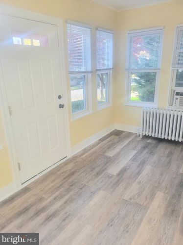 105 Park Ave, Camden, NJ 08108-2909