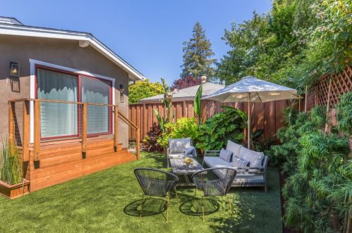 542 Quartz St, Redwood City CA  94062-2228 exterior