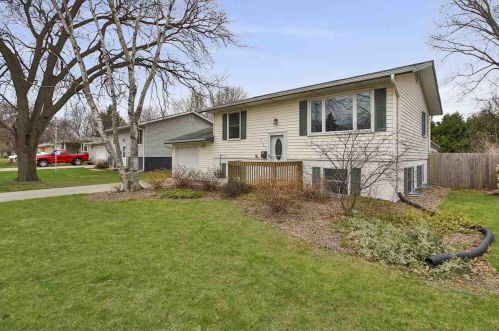 5102 Starker Ave, Madison, WI 53716-1916