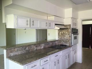 11622 Pine Knoll Dr, Houston TX  77099-2614 exterior