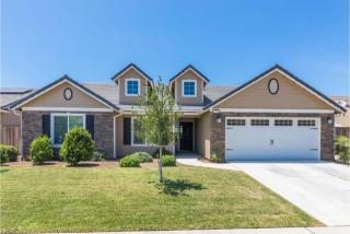 2132 Blackwood Ave, Clovis, CA 93619-5004