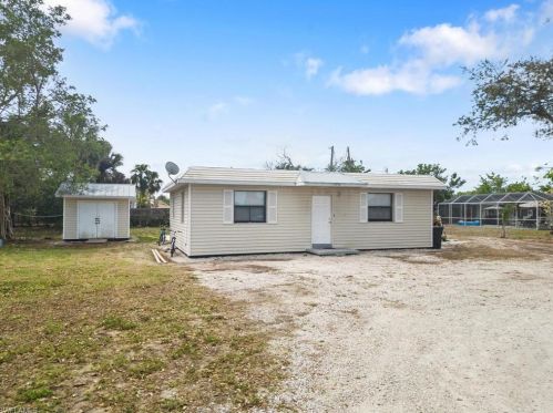 11250 Dean St, Bonita Springs, FL 34135-5711