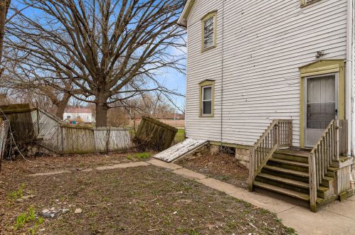 1229 Mckinley Ave, Milwaukee WI 53205-2534 exterior