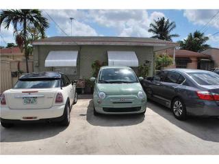 6751 16th Ave, Hialeah, FL 33012-6224