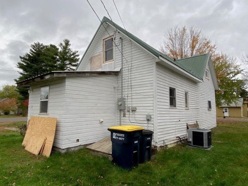 15971 4th St, Lco Commercial Cent WI  54843-6118 exterior