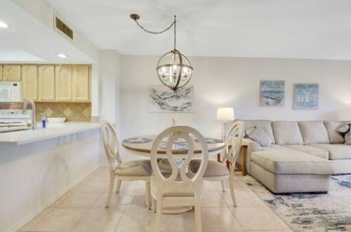 6168 Georgetown Pl, Hobe Sound FL 33455-7344 exterior