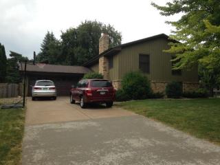 9936 Nord Rd, Minneapolis, MN 55437-2339