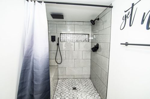 1529 Old Butler Rd, New Castle PA  16101-3133 exterior