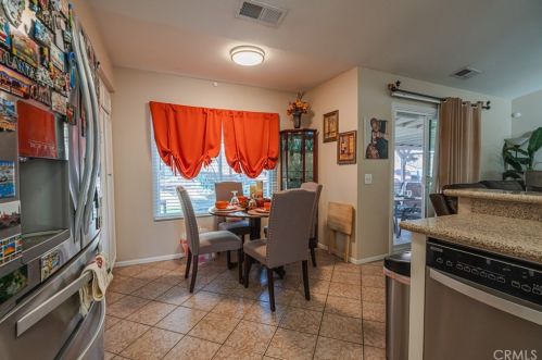 31662 Willow View Pl, Lake Elsinore CA  92532-0401 exterior
