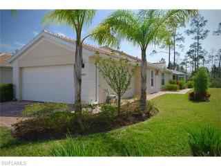 8422 Karina Ct, Naples, FL 34114-2752