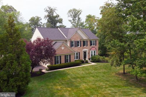 279 Running Water Ct, Prospectville, PA 19002-1115