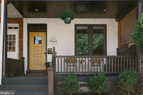 460 New Dorwart St, Lancaster, PA 17603-5644
