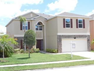 3715 Aria Dr, Melbourne, FL 32904-1232