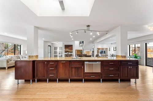 422 Cook St, Denver CO  80206-4425 exterior