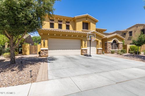 4032 Red Oak Ln, Gilbert, AZ 85297-4937