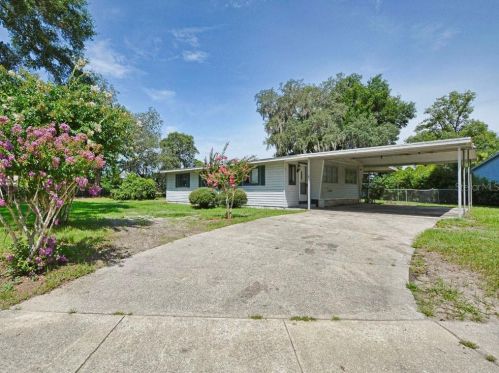 2 Bulova Dr, Apopka, FL 32703-4678