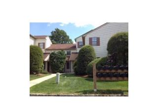 1007 Woodbridge Commons Way, Iselin NJ  08830-3027 exterior
