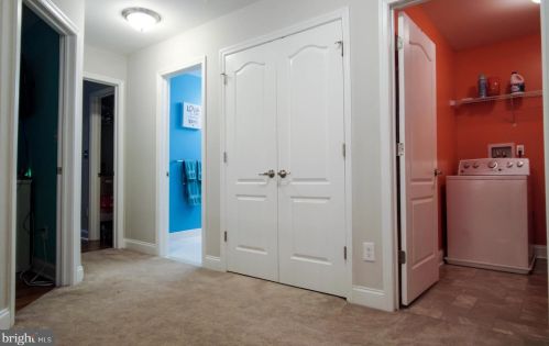 3566 Muirwood Dr, Newtown Square PA  19073 exterior