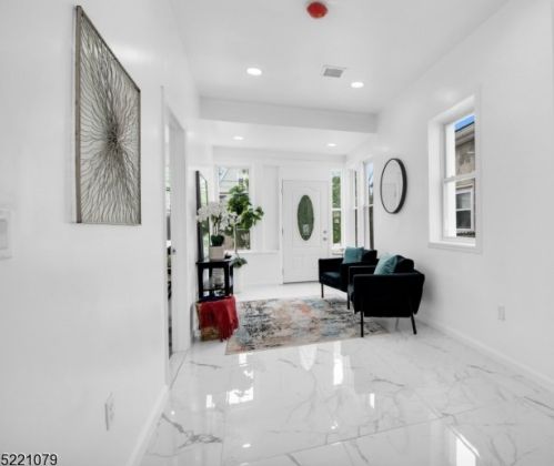 1084 Grove St, Irvington NJ  07111-4123 exterior