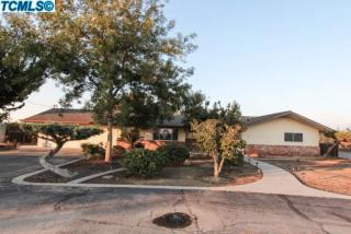 16020 South Ave, Parlier, CA 93648-9711