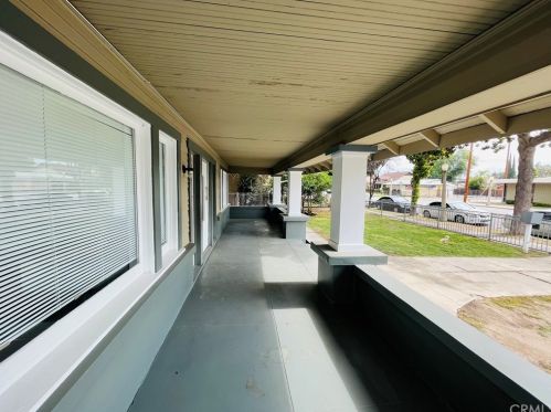 1040 D St, San Bernardino CA  92410-3522 exterior