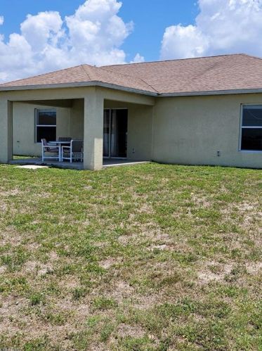 1726 6th Ave, Cape Coral, FL 33909-9231