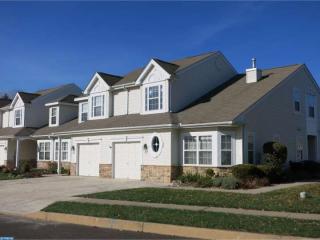 167 Progress Dr, Gardenville, PA