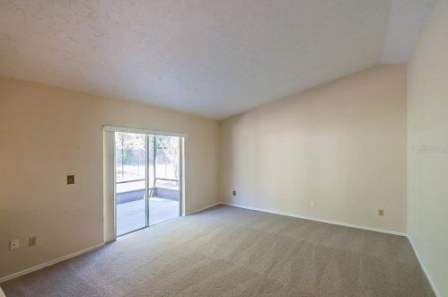 2049 El Campo Ave, Deltona FL  32725-3204 exterior