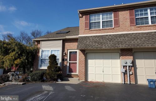 110 Independence Ct, Blandon, PA 19510-9674