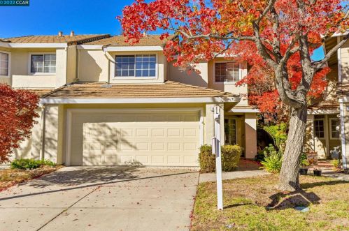 1107 Crest Ridge Ln, Concord, CA 94521-4539