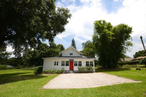2001 Hallam Dr, Lakeland, FL 33813-2447