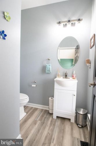 451 Hughs Rd, Charles Town WV  25414-5554 exterior