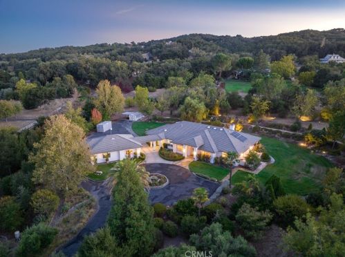 1440 Ridge Rd, Templeton CA  93465-9303 exterior