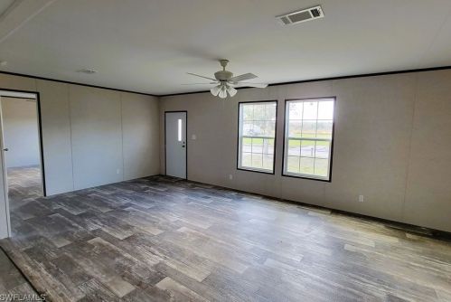 8816 Hampshire Ave, Arcadia FL 34269-3409 exterior