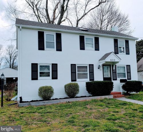 610 Hickory Ln, Seaford, DE 19973-2026