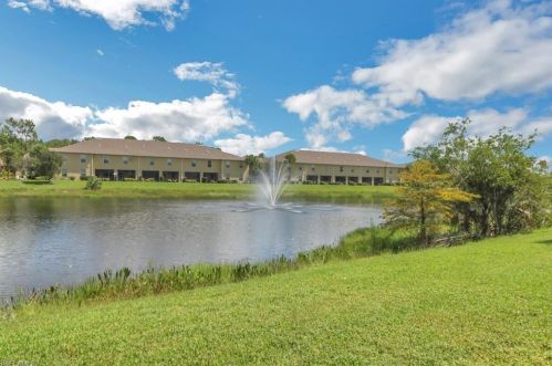 9047 Gervais Cir, Naples FL  34120-4773 exterior