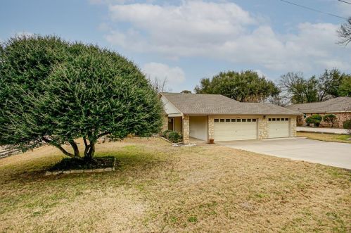 4208 Mojave Dr, Granbury, TX 76049-5250