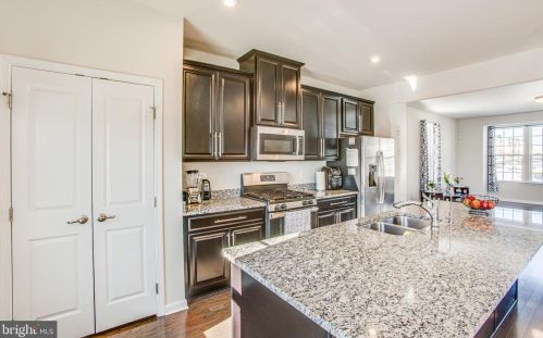 100 Rising Sun Rd, Fredericksburg VA  22405-9424 exterior