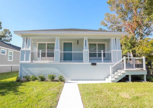 2443 Dr Martin Luther King Jr St, Saint Petersburg, FL 33704-2715