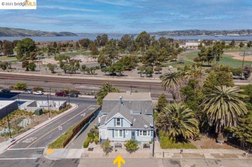 1211 Escobar St, Pacheco, CA 94553-1209