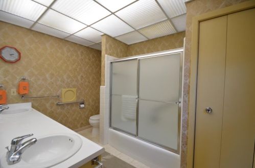 441 Deanview Dr, Cincinnati OH  45224-1415 exterior