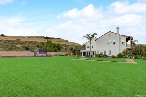 5391 Evening Sky Dr, Simi Valley CA  93063-5744 exterior
